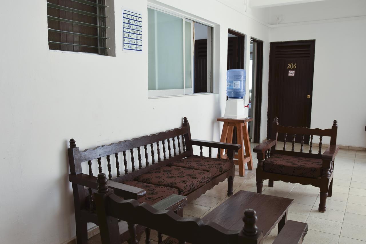 Hotel Lb มานซานิโญ ภายนอก รูปภาพ